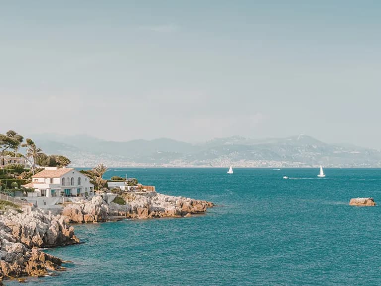 FRENCH RIVIERA