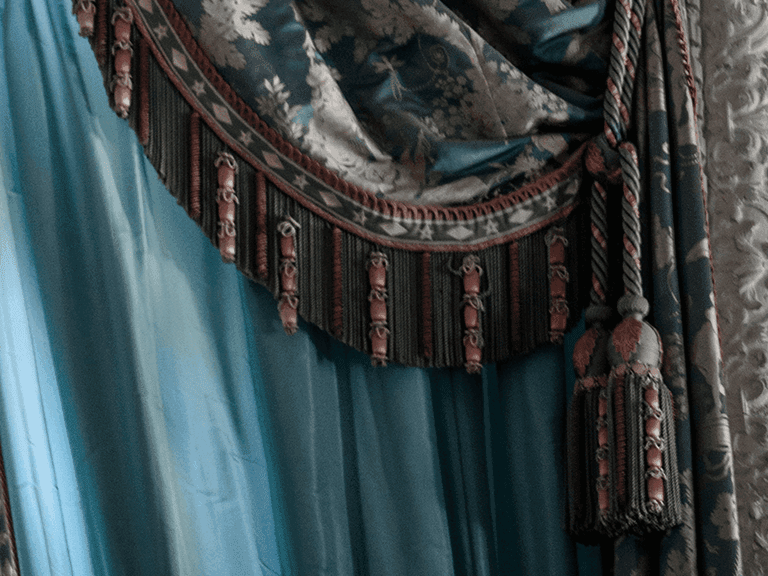 Curtain in Château de Versailles